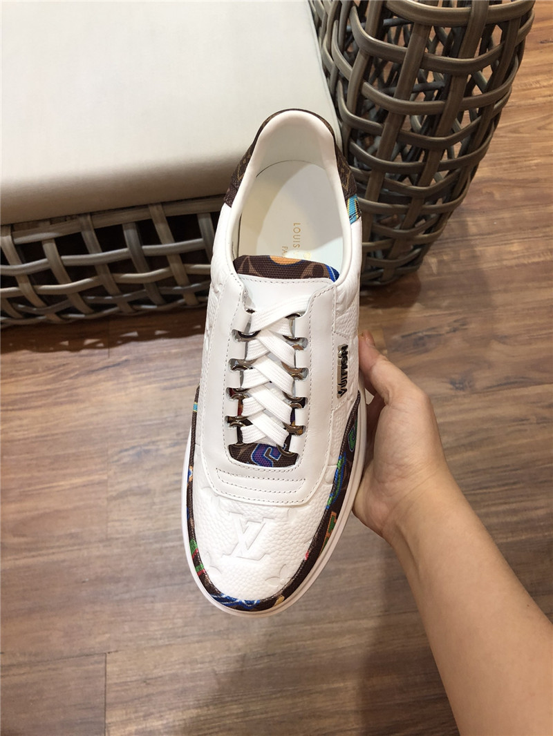 Louis Vuitton Men SNEAKER