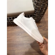 Louis Vuitton Men SNEAKER