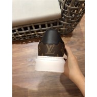 Louis Vuitton Men SNEAKER