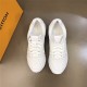 Louis Vuitton Men SNEAKER