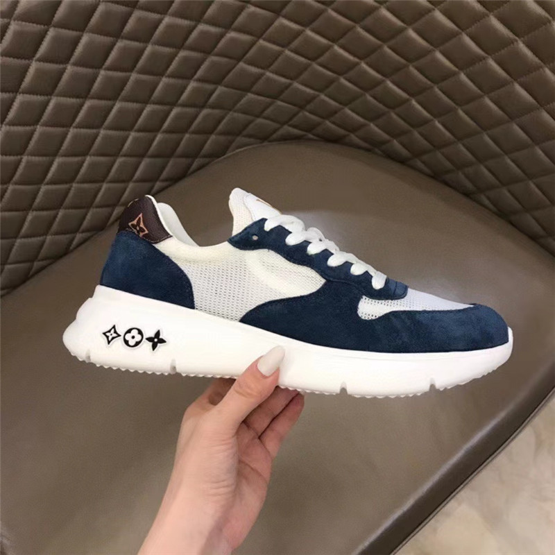 Louis Vuitton Men SNEAKER