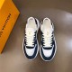 Louis Vuitton Men SNEAKER