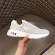 Louis Vuitton Men SNEAKER