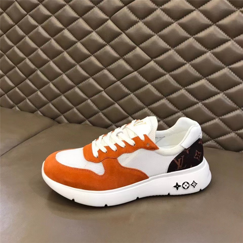 Louis Vuitton Men SNEAKER