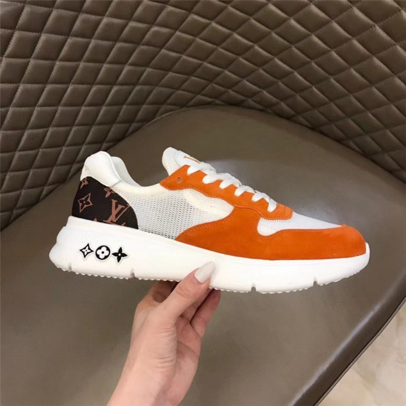 Louis Vuitton Men SNEAKER