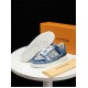 Louis Vuitton Men SNEAKER