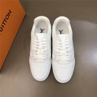 Louis Vuitton Men SNEAKER