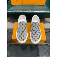 Louis Vuitton Men SNEAKER