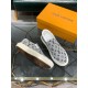 Louis Vuitton Men SNEAKER