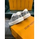 Louis Vuitton Men SNEAKER