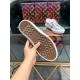 Louis Vuitton Men SNEAKER