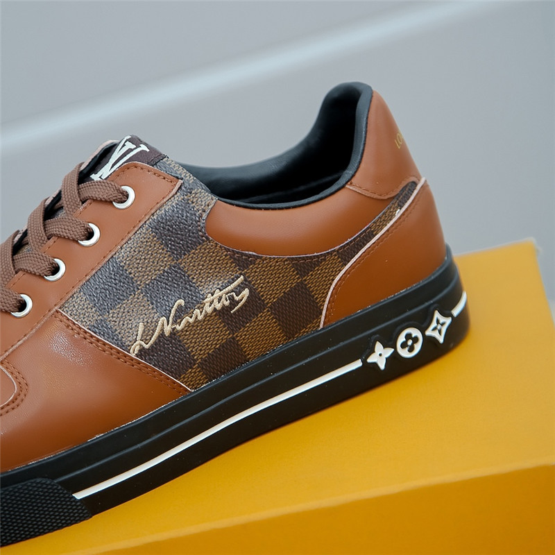 Louis Vuitton Men SNEAKER