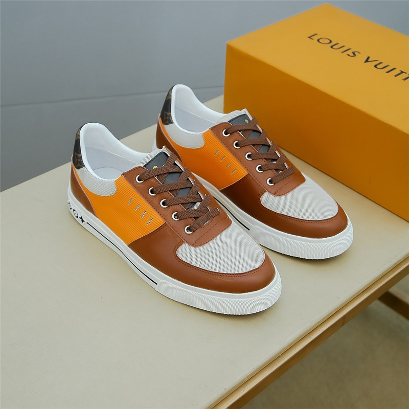 Louis Vuitton Men SNEAKER