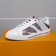 Louis Vuitton Men SNEAKER