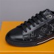 Louis Vuitton Men SNEAKER