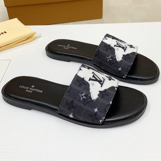 Louis Vuitton Lock It Flat Mule