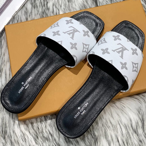 Louis Vuitton Lock It Flat Mule