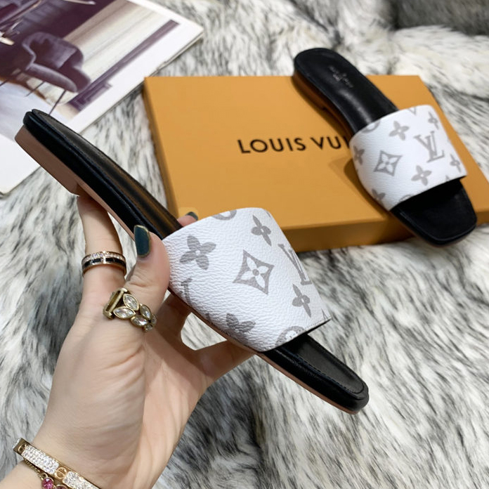 Louis Vuitton Lock It Flat Mule