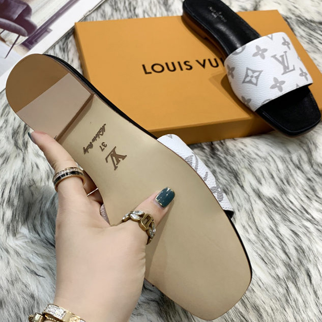 Louis Vuitton Lock It Flat Mule