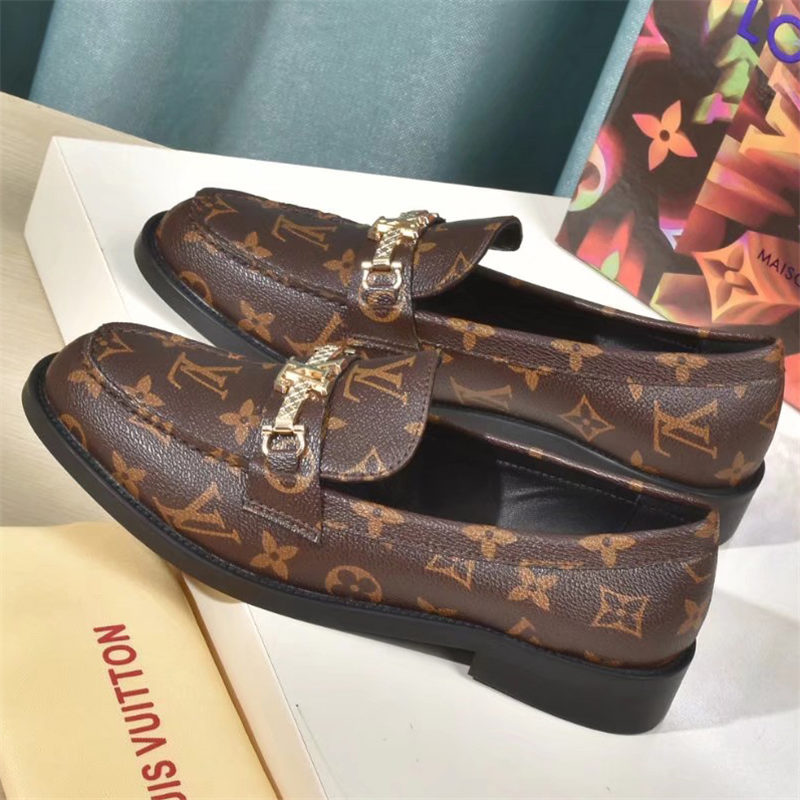 Louis Vuitton  Flat Loafer