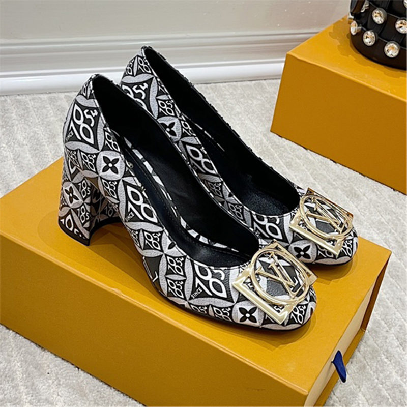 Louis Vuitton Pump