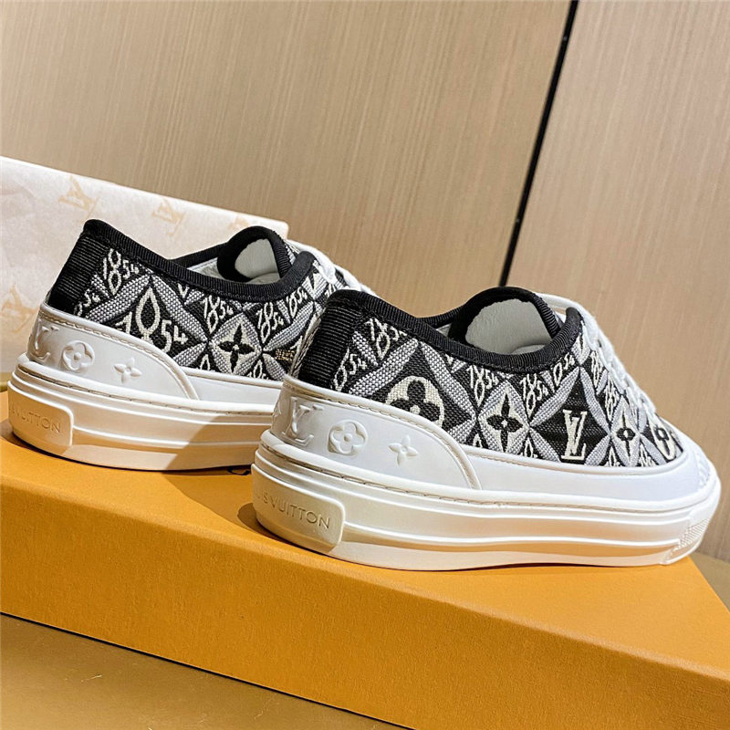 Louis Vuitton Women Sneakers