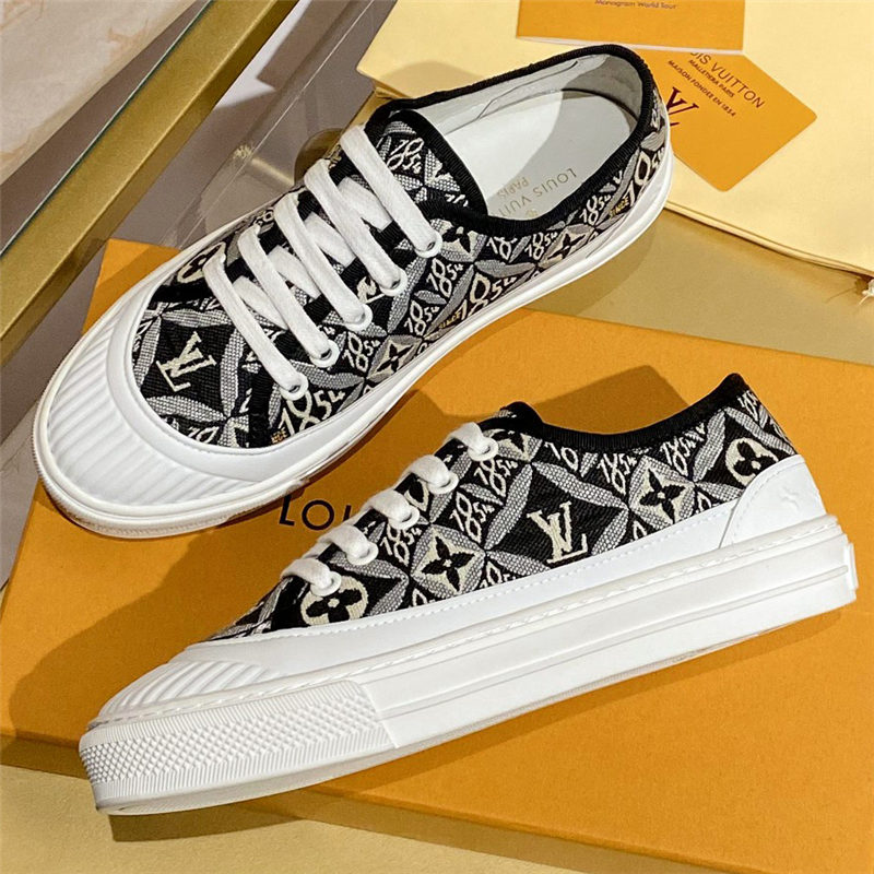 Louis Vuitton Women Sneakers