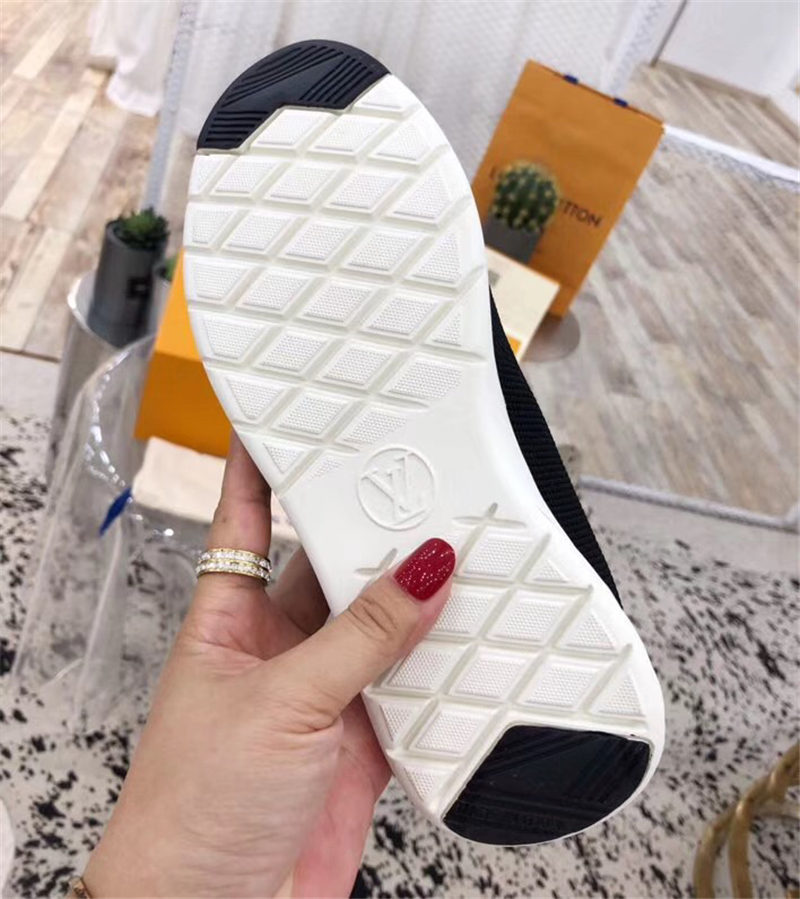 Louis Vuitton Women Sneakers