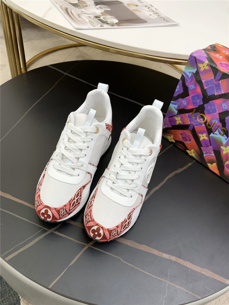 Louis Vuitton Women Sneakers