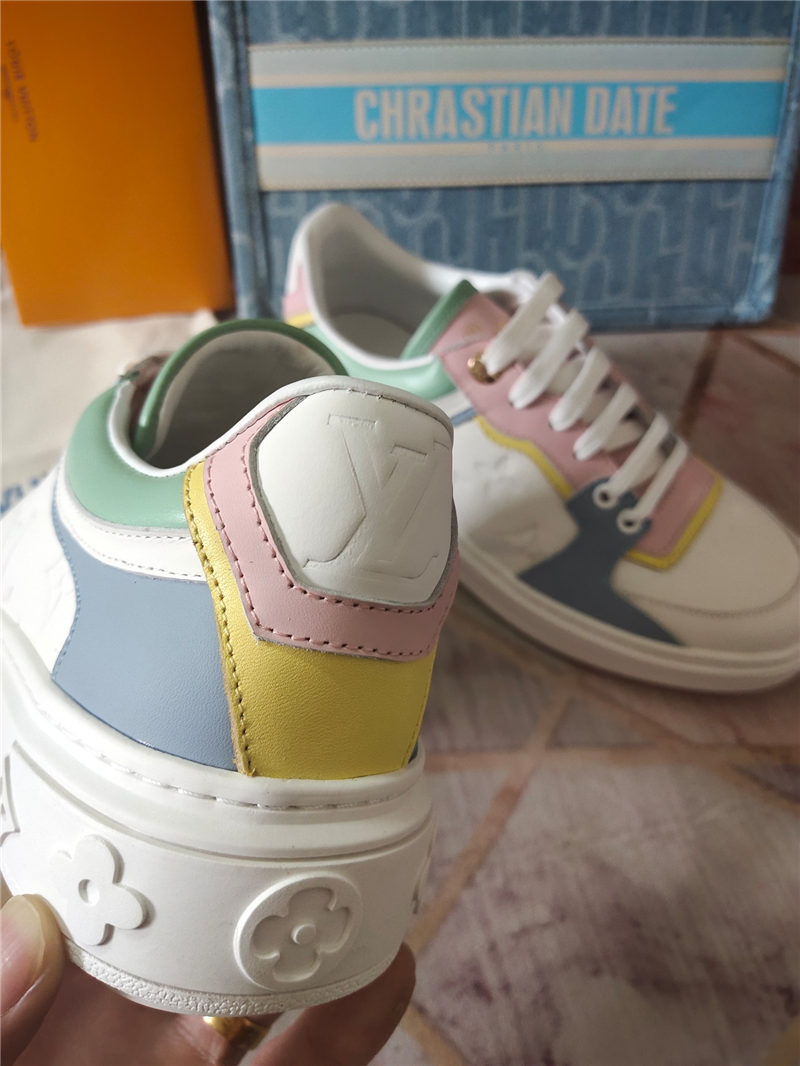 Louis Vuitton Women Sneakers