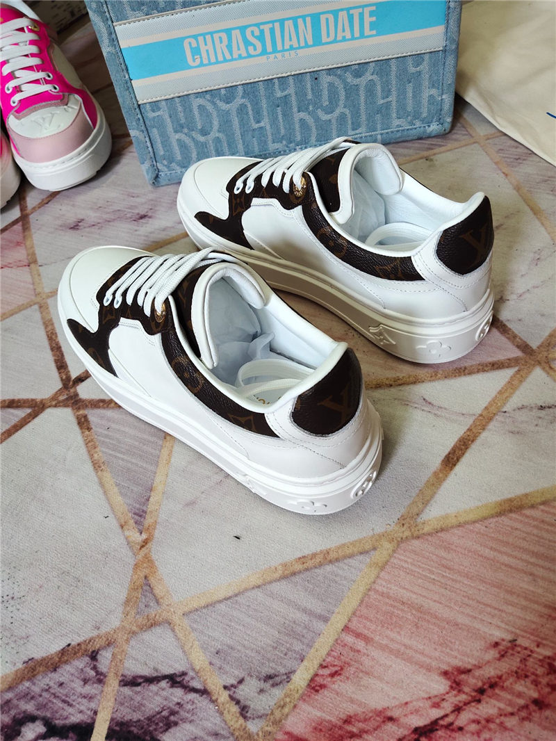 Louis Vuitton Women Sneakers