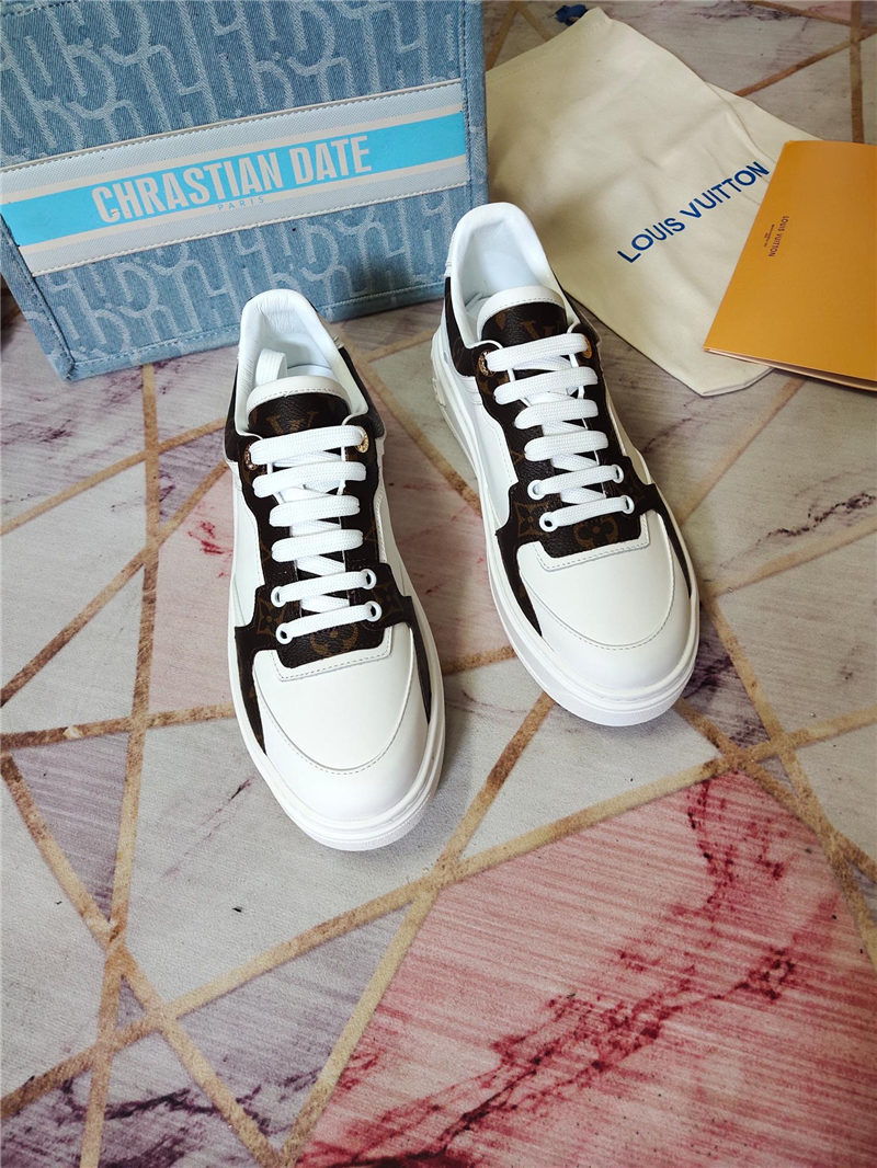 Louis Vuitton Women Sneakers