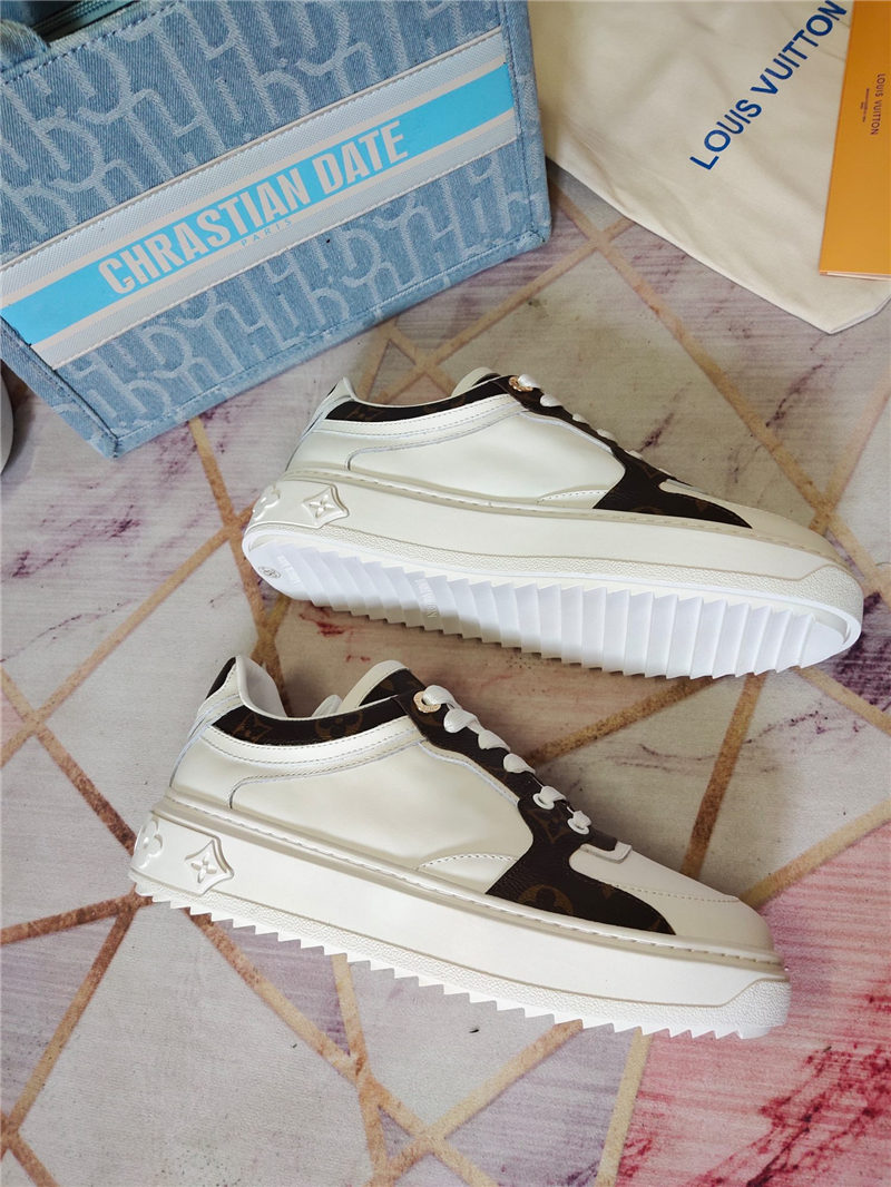 Louis Vuitton Women Sneakers