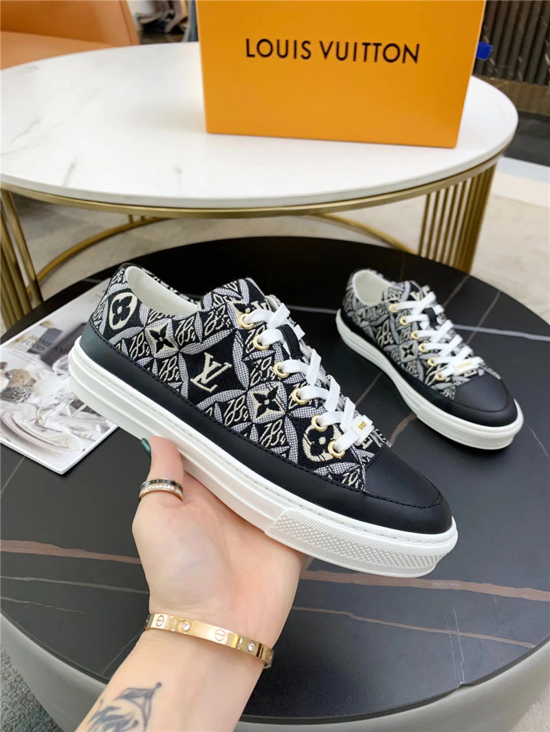 Louis Vuitton Women Sneakers