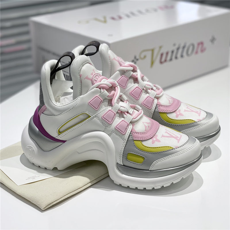 Louis Vuitton Women Sneakers