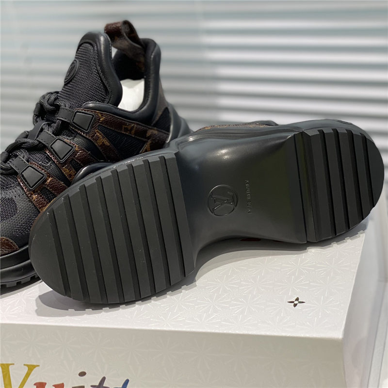 Louis Vuitton Women Sneakers