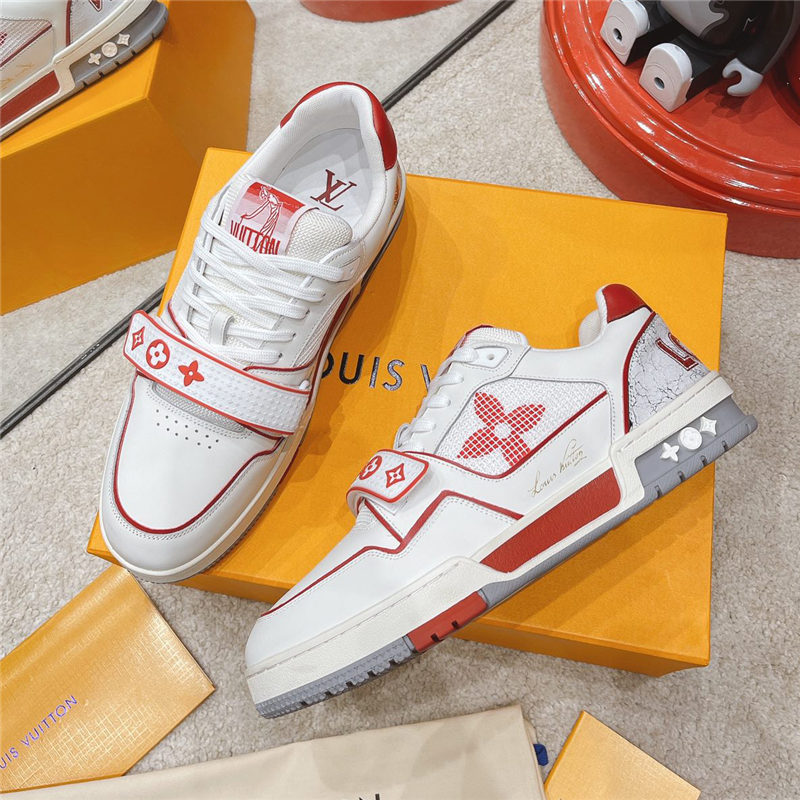 Louis Vuitton Men Sneakers