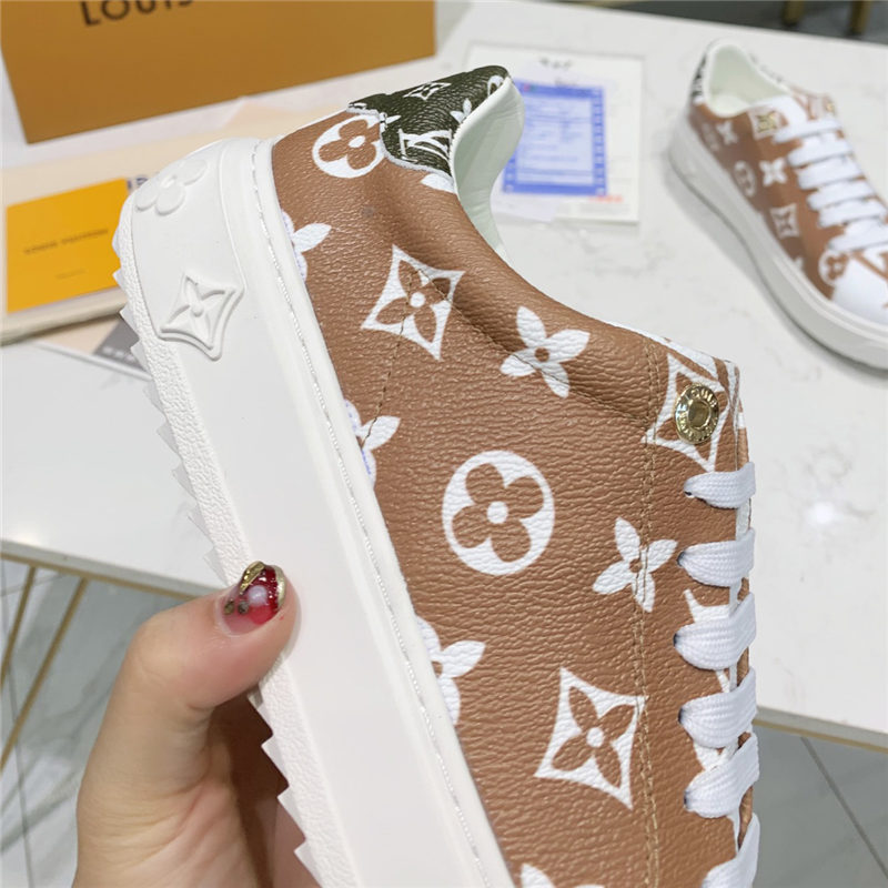 Louis Vuitton Men Women Sneakers