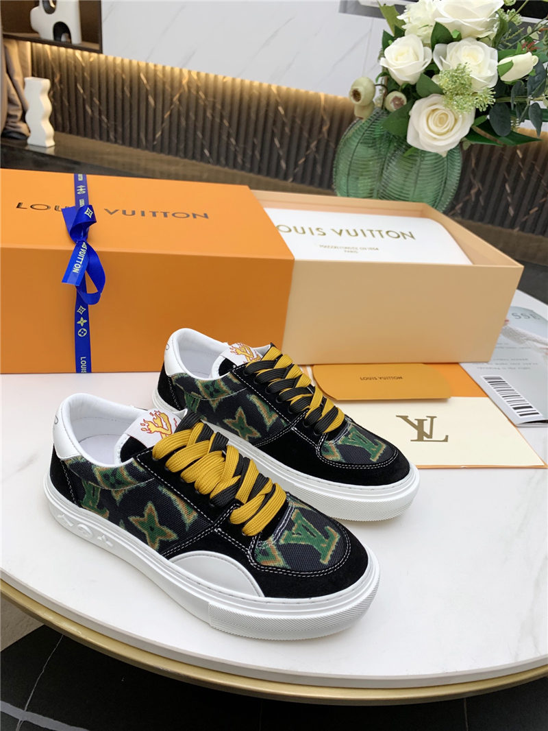 Louis Vuitton Men Women Sneakers