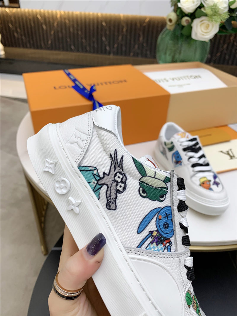 Louis Vuitton Men Women Sneakers