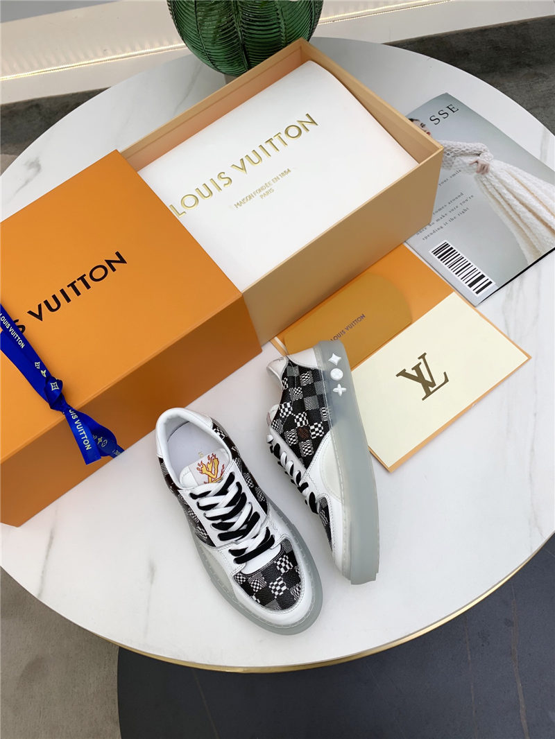 Louis Vuitton Men Women Sneakers