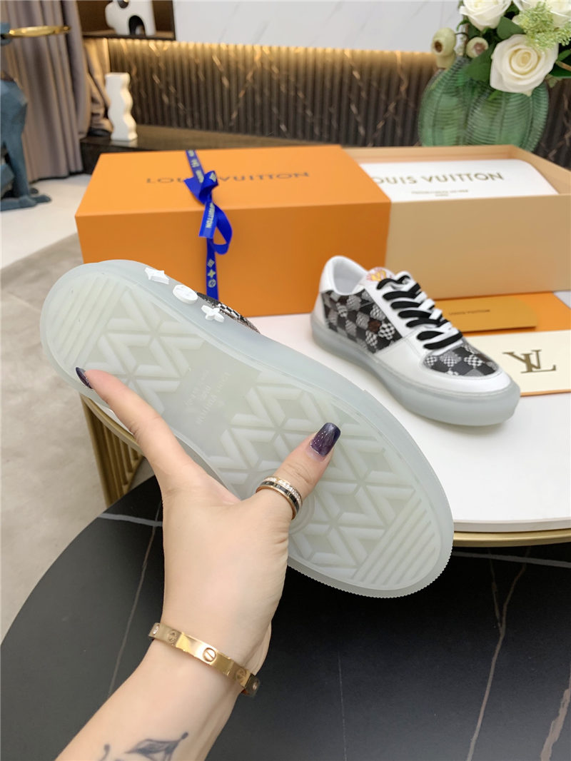 Louis Vuitton Men Women Sneakers