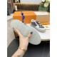 Louis Vuitton Men Women Sneakers