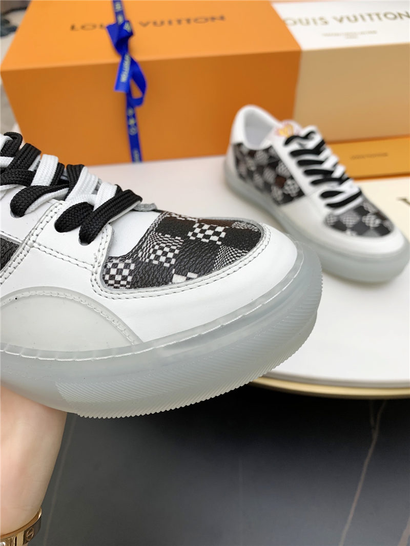 Louis Vuitton Men Women Sneakers