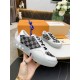 Louis Vuitton Men Women Sneakers