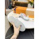 Louis Vuitton Men Women Sneakers