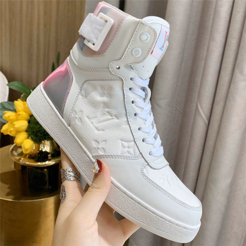 Louis Vuitton Men Women Sneakers