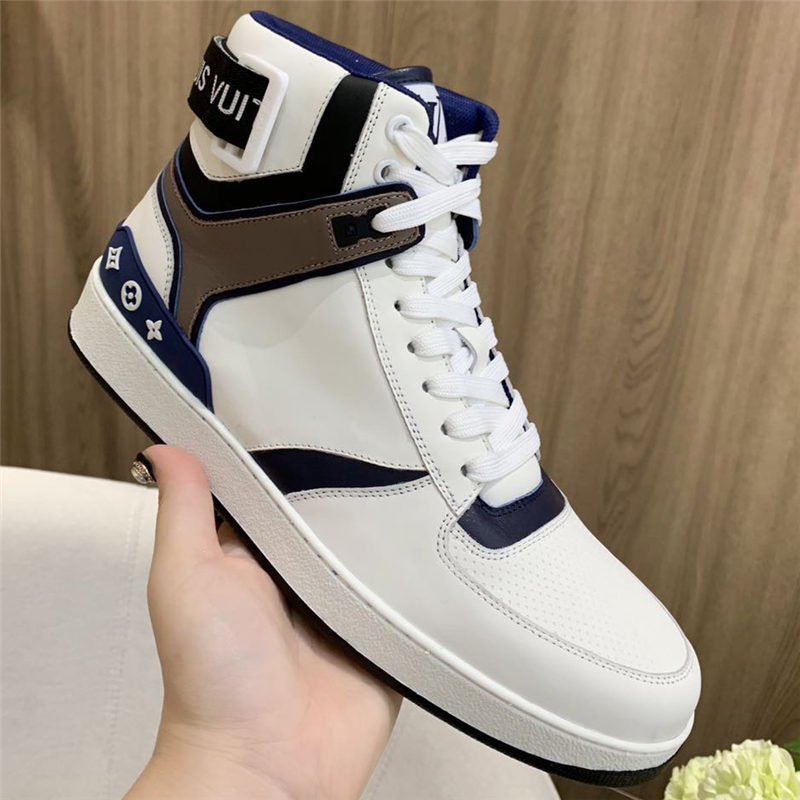 Louis Vuitton Men Women Sneakers