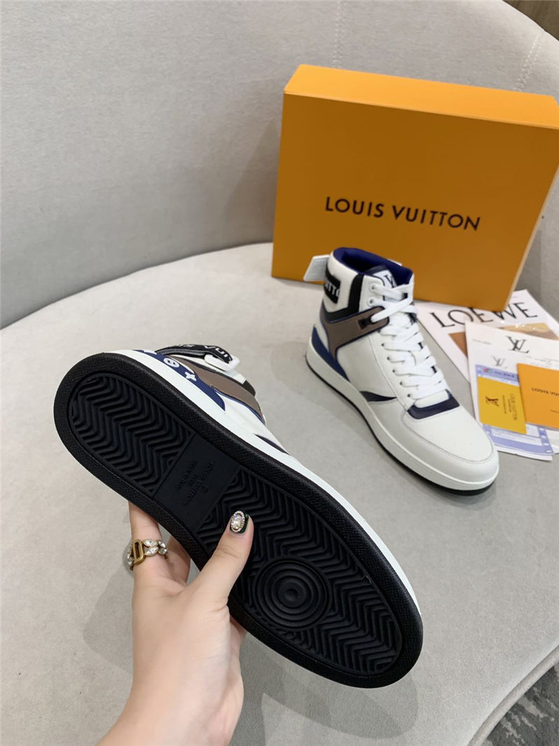 Louis Vuitton Men Women Sneakers