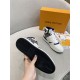 Louis Vuitton Men Women Sneakers